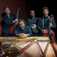 ANDRE MANOUKIAN La Sultane