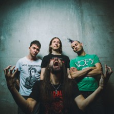 ULTRA VOMIT + TAGADA JONES + SIDILARSEN + LA PHAZE
